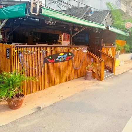 Harry'S Beach Club 반 페 외부 사진