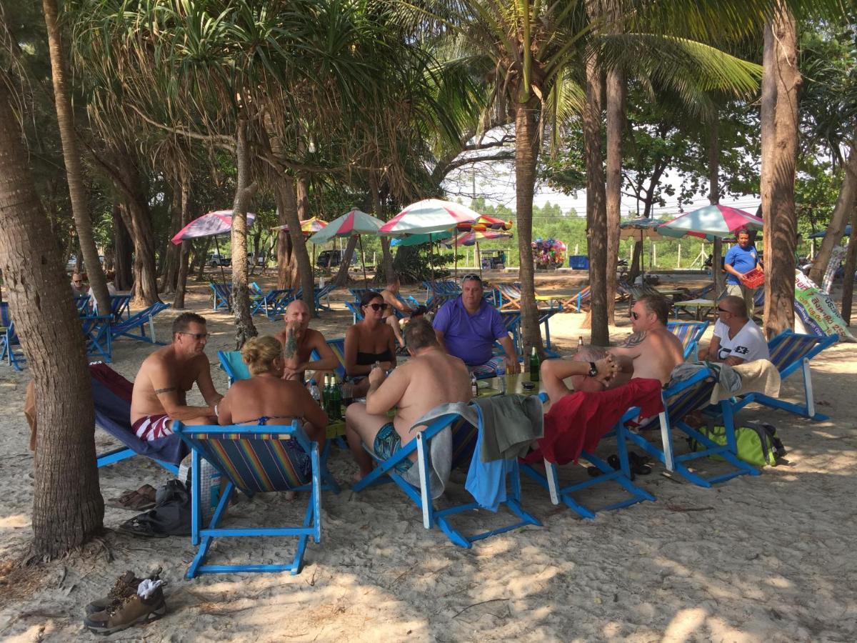 Harry'S Beach Club 반 페 외부 사진